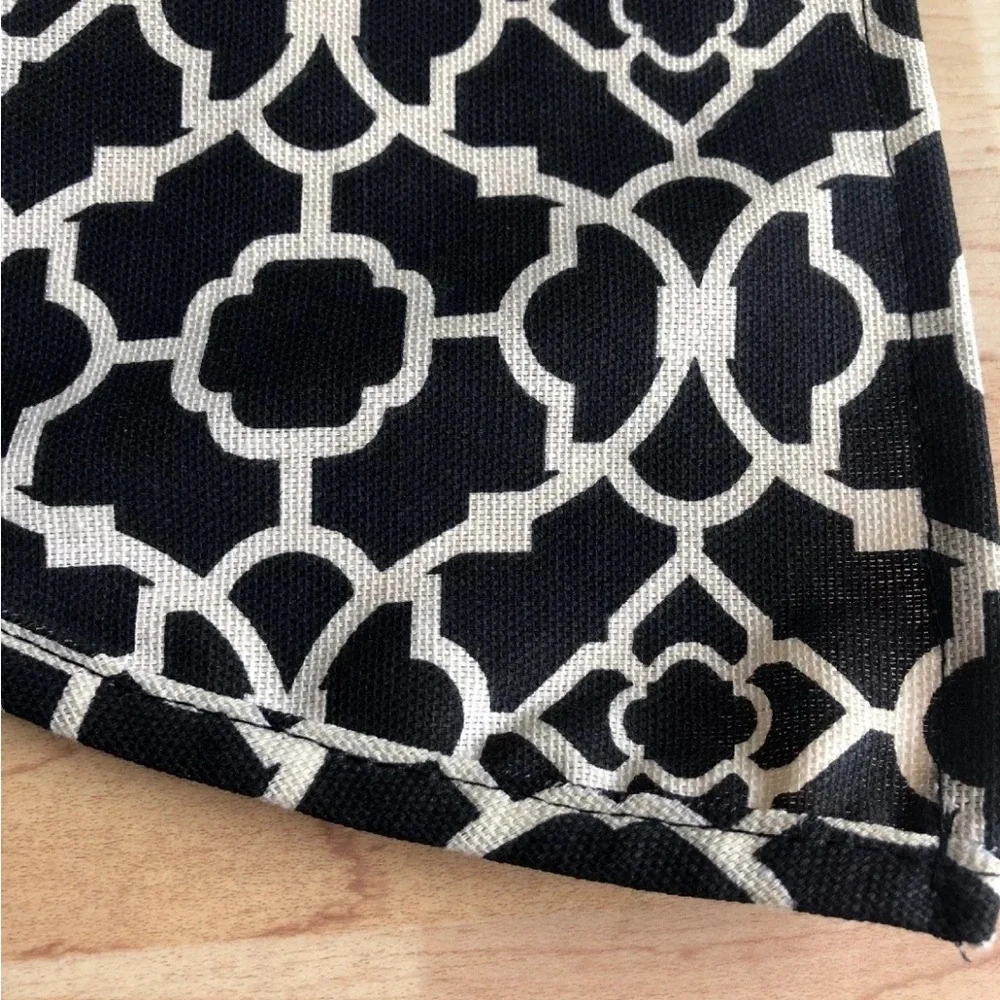 WAVERLY Black and White Cotton Patterned Window Valance #0615259B